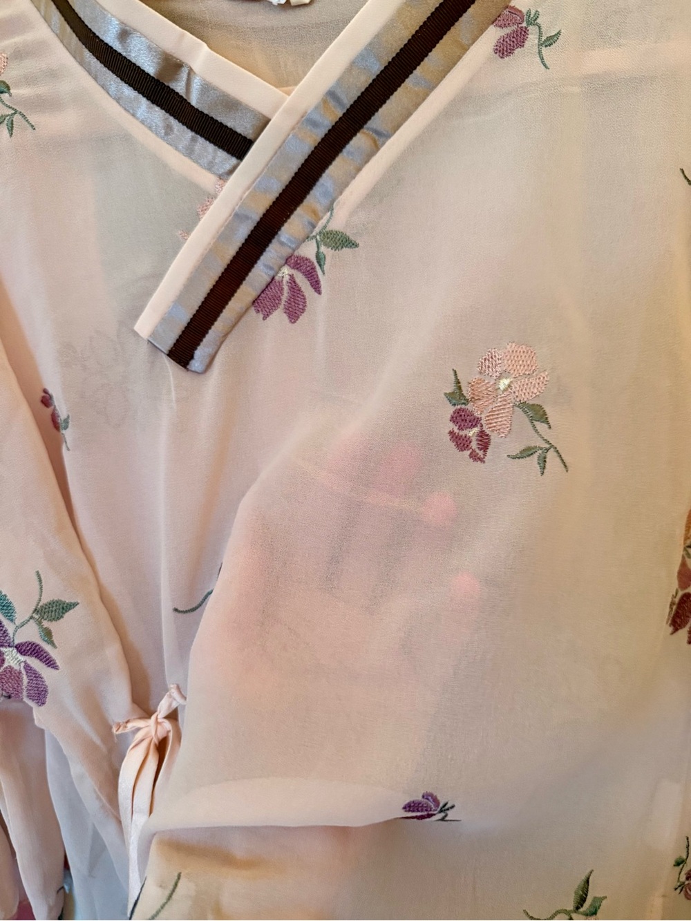 Vintage 00s Pink Chiffon Floral Embroidered Blouse S π - Picture 4 of 8